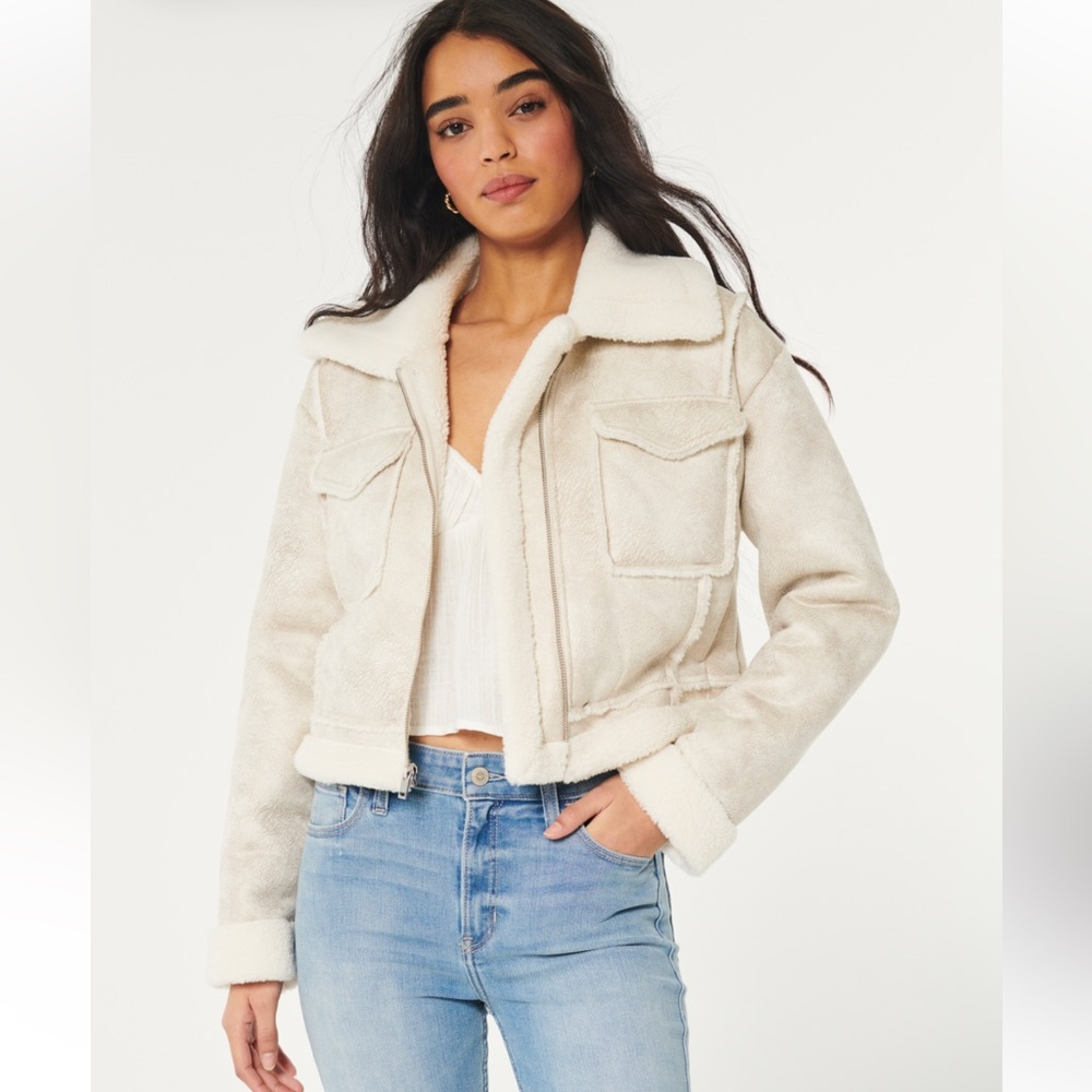 Hollister Women's Beige Teddy Jacket